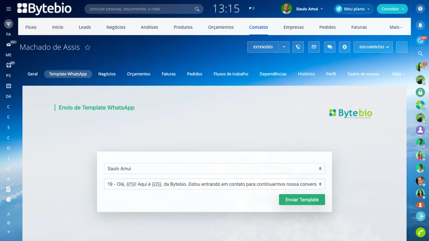 Bitrix24 CRM: Seleccionó el usuario interno "Saulo Amui" y la plantilla (mensaje) a enviar al cliente.